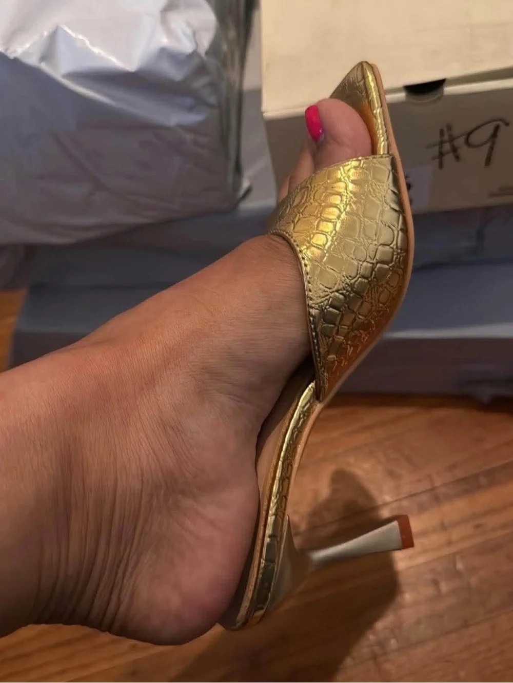BRAND NEW - J. Adams - Sophia - 6 - Gold Croc-Embossed Slide Heel